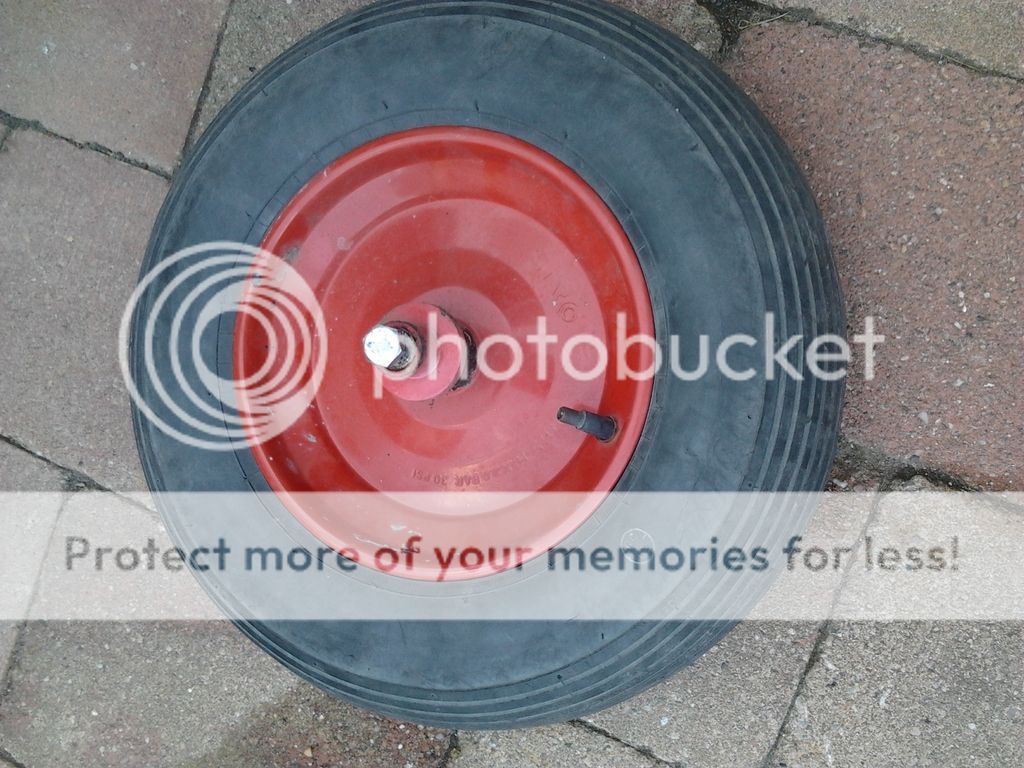 Lekke band kruiwagen Moestuin Forum Voor en door moestuin liefhebbers